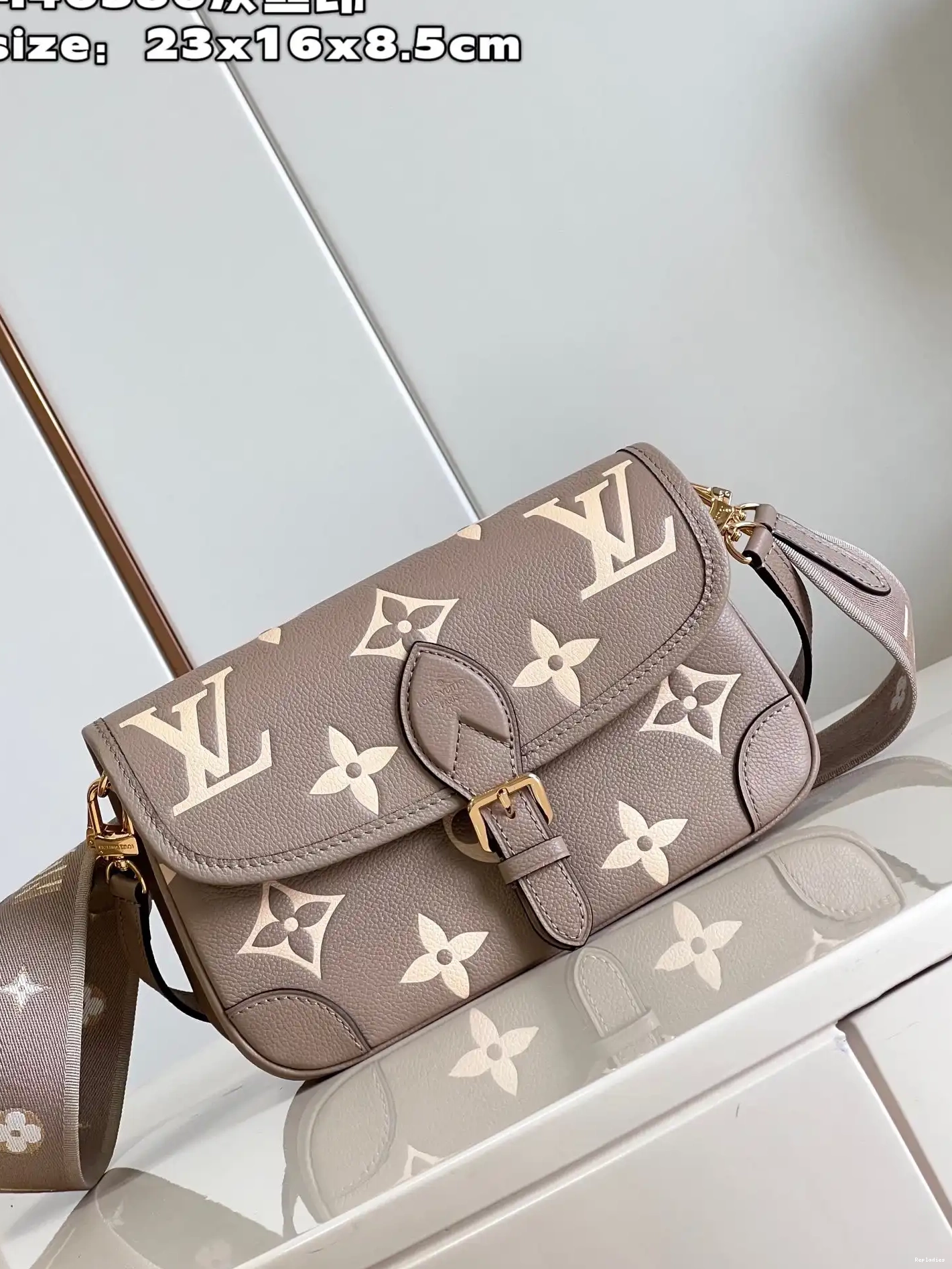 Cheap VUITTON LOUIS Nano Diane 0704